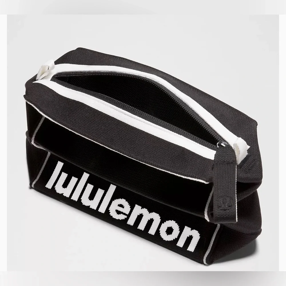 Lululemon Fold It Hold It Crossbody Bag 3L NWT